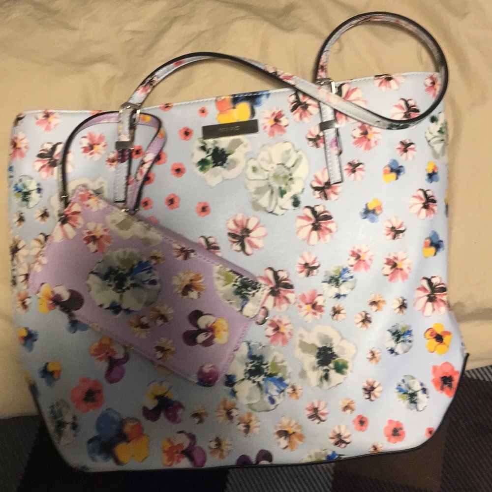 Nine West purse with change purse